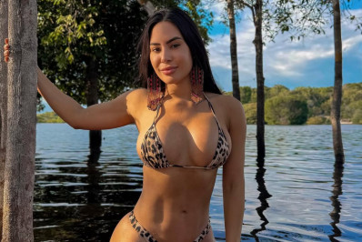 Ex-BBB Isabelle Nogueira rebate crítica ao postar foto de biquíni
