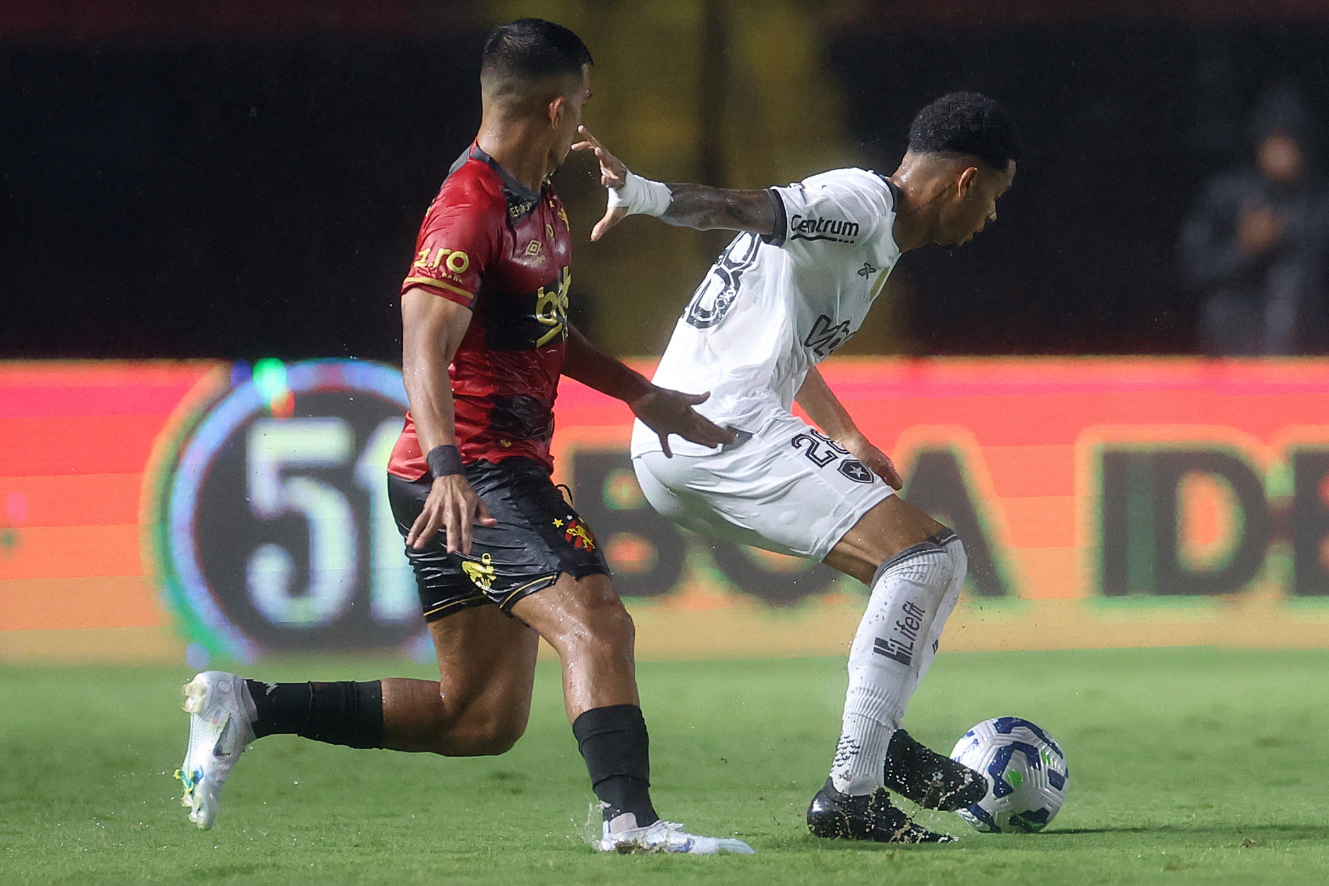 Botafogo e Sport se enfrentaram em Recife - Vitor Silva / Botafogo
