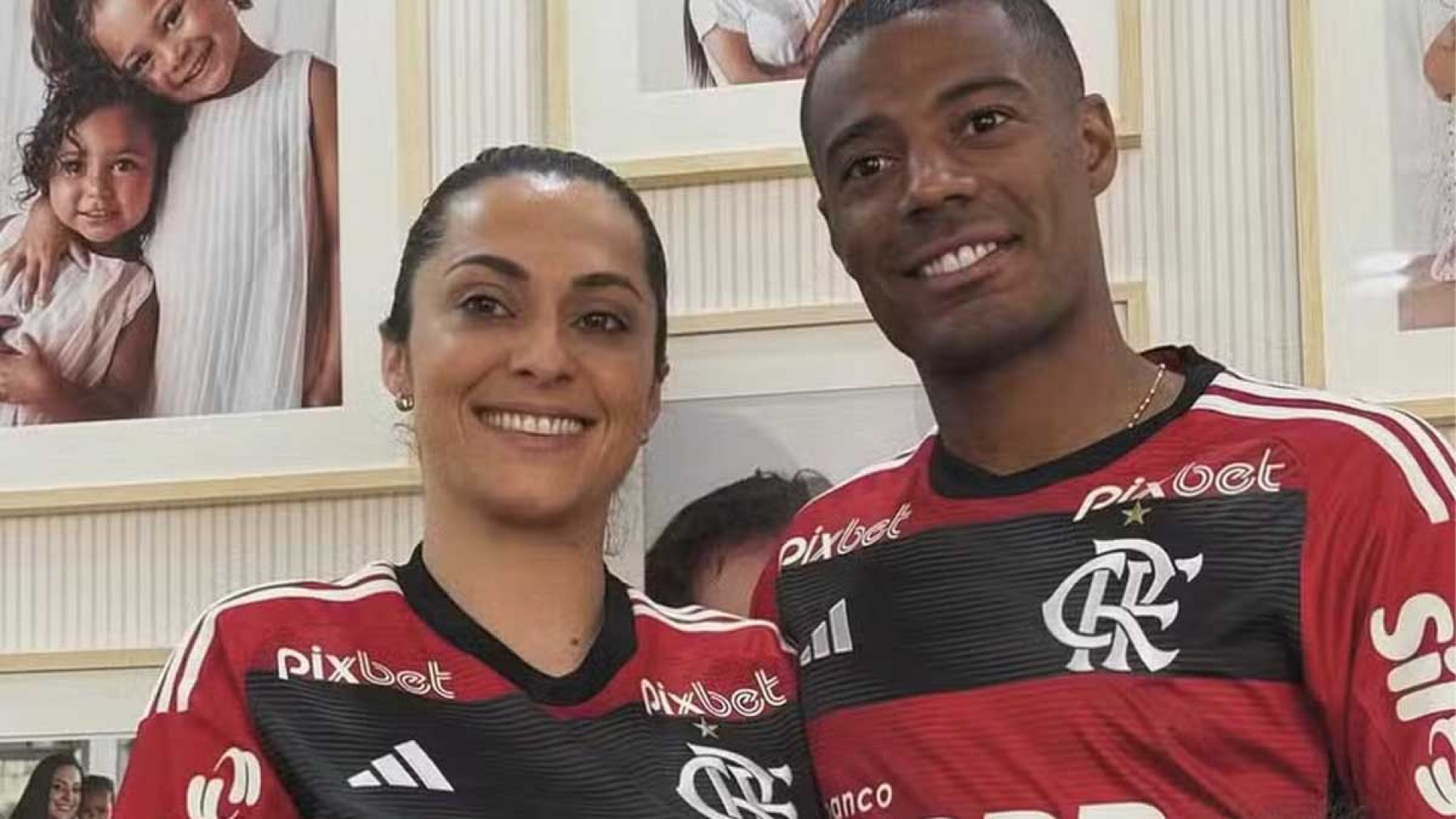 Vanessa Britos esposa de Nico De La Cruz do Flamengo, sonha com retorno do marido ao River Plate - Montagem canal do YouTube Resenha Rubro Negra