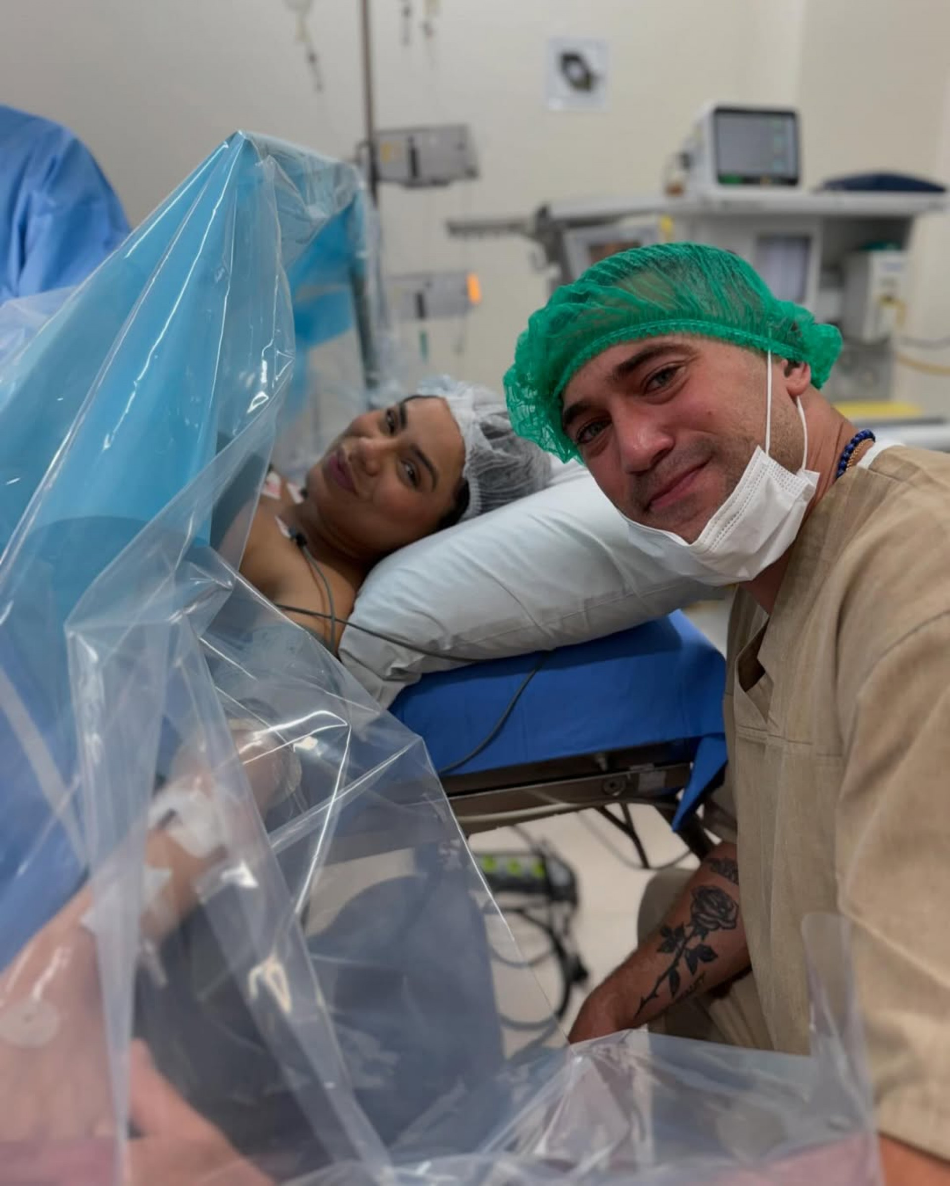 Filha de Lexa e Ricardo Vianna morreu três dias após o nascimento  - Reprodução/Instagram