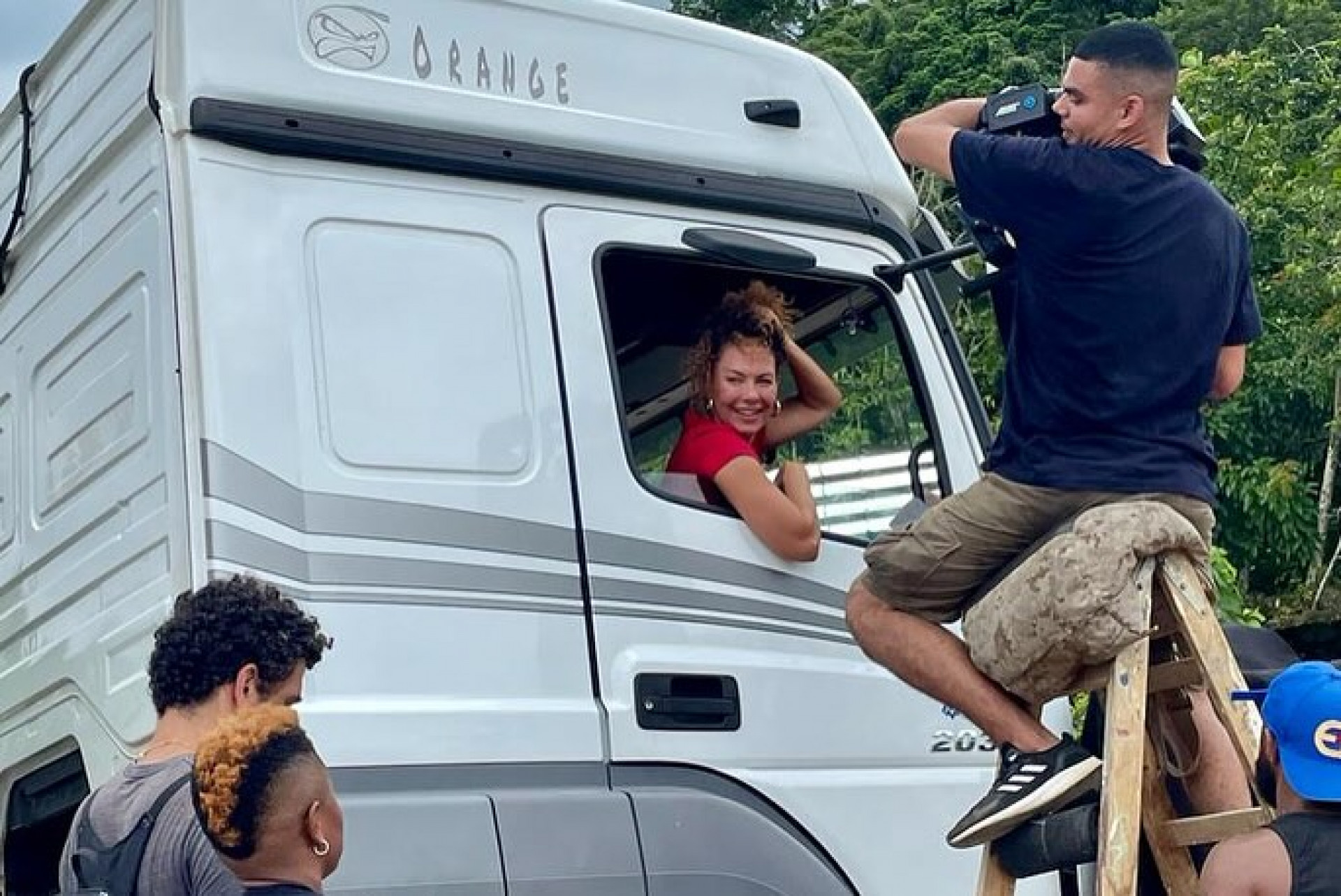 Fabiula Nascimento interpreta a caminhoneira Rosa na nova versão de 'Carga Pesada', da TV Globo - Reprodução / Instagram