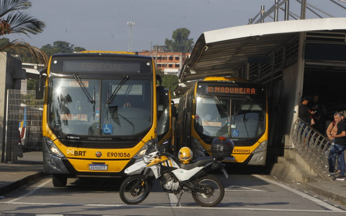 Servi&ccedil;o do BRT na Esta&ccedil;&atilde;o Tanque foi interrompido durante clima de tens&atilde;o na Pra&ccedil;a Seca