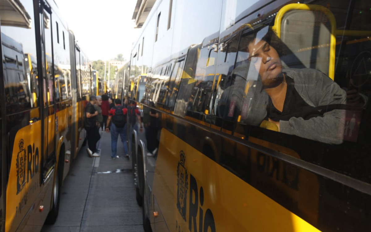 Servi&ccedil;o do BRT na Esta&ccedil;&atilde;o Tanque foi interrompido durante clima de tens&atilde;o na Pra&ccedil;a Seca