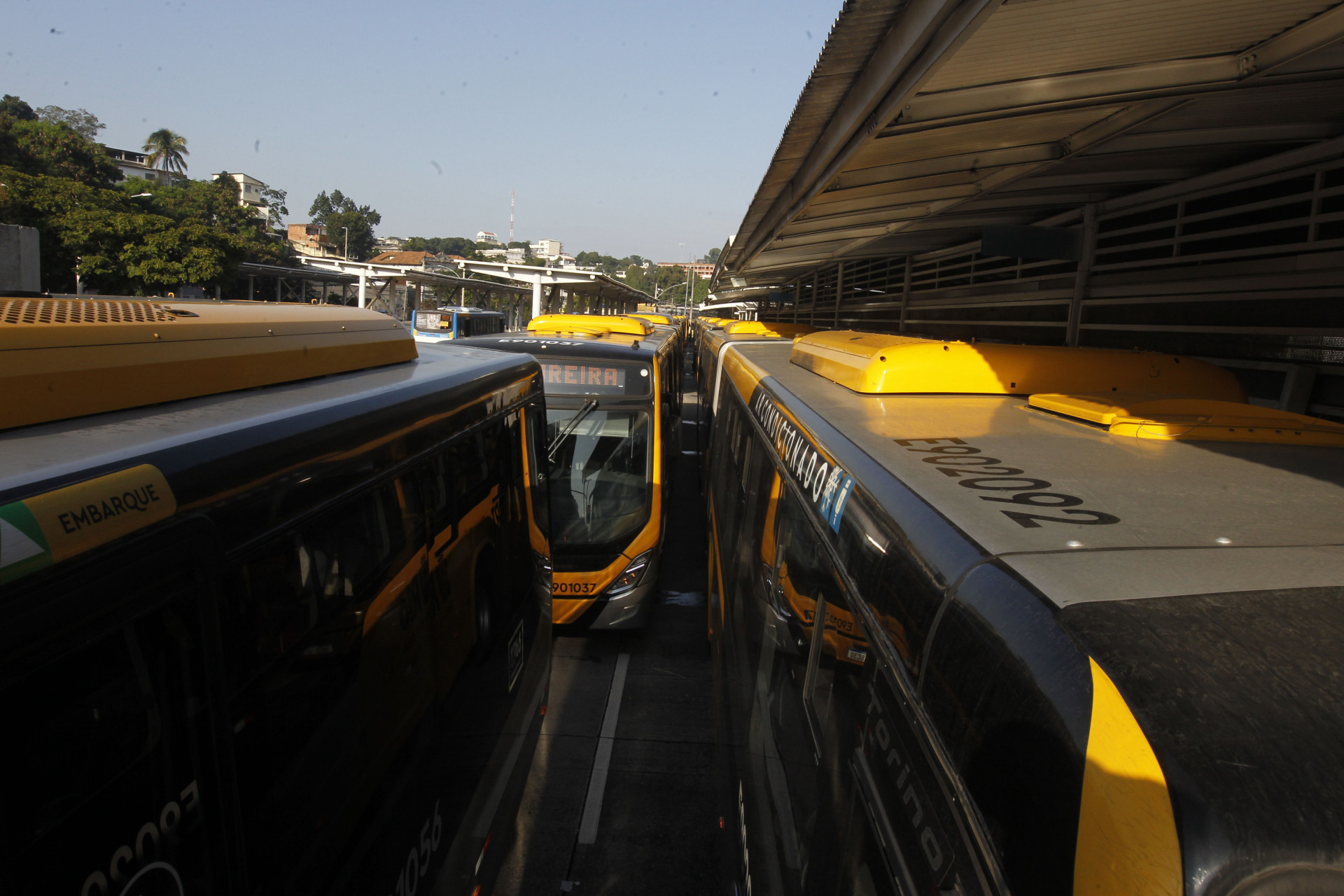 Com custo previsto de R$ 12 bi, Paes enviou &agrave; C&acirc;mara projeto que prev&ecirc; fim do BRT   - Arquivo/ Reginaldo Pimenta/Ag&ecirc;ncia O Dia