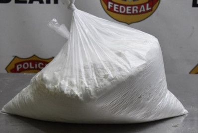 Quatro pessoas são presas pela Polícia Federal no Aeroporto de Guarulhos, em SP