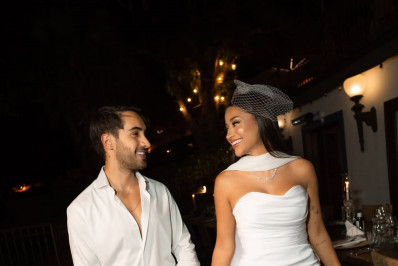 Após o casamento, Diogo Melim e Nanda Caroll adotam cachorro resgatado