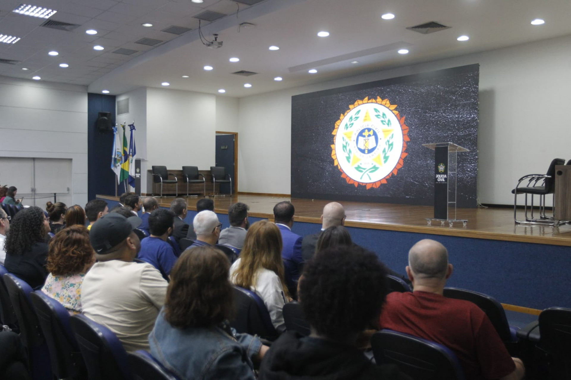 Mais de 1,4 mil celulares devem ser devolvidos nessa etapa - Reginaldo Pimenta / Agência O Dia