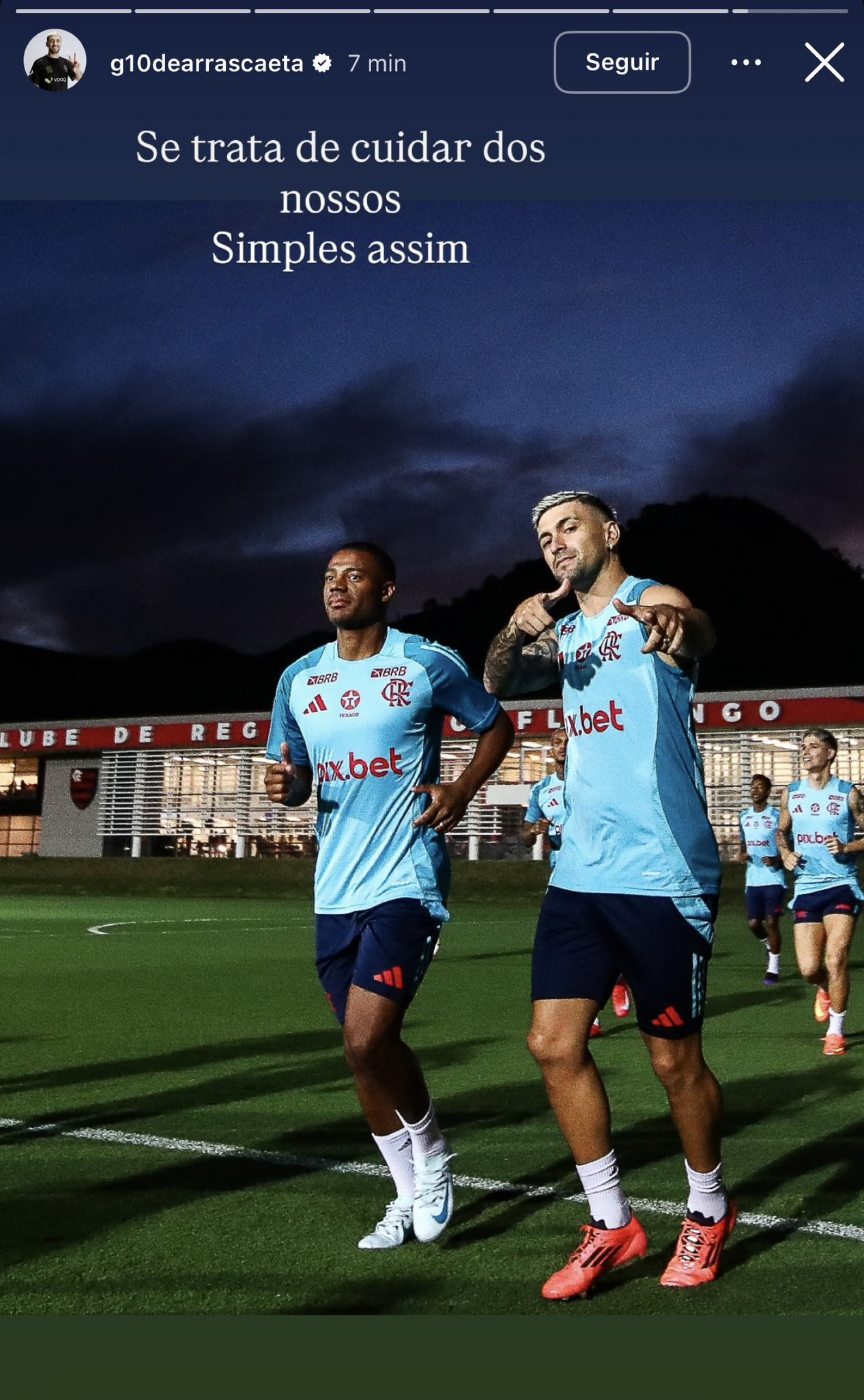 Arrascaeta saiu em defesa de De La Cruz - Reprodu&ccedil;&atilde;o / Instagram