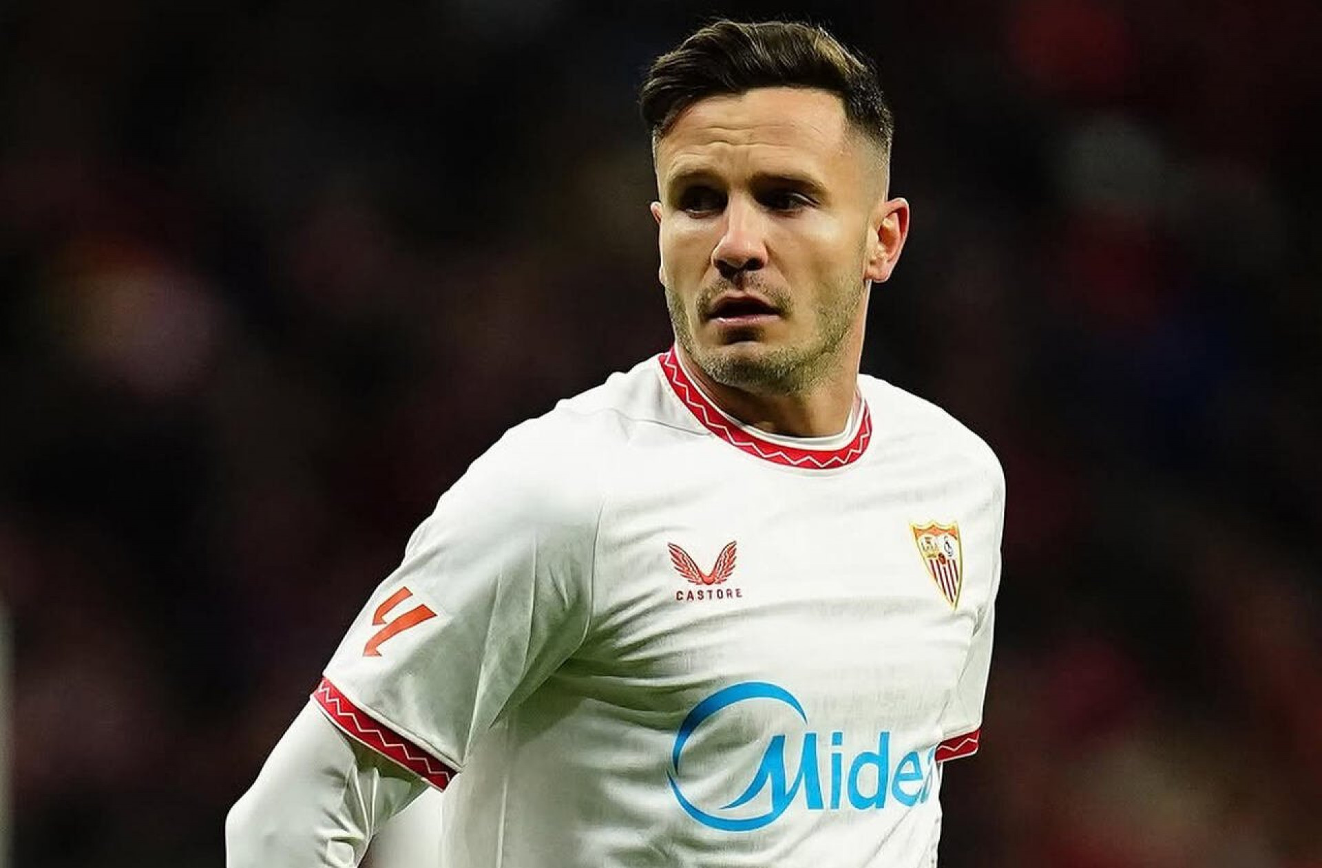 Sa&uacute;l desembarca no Rio para assinar com Flamengo