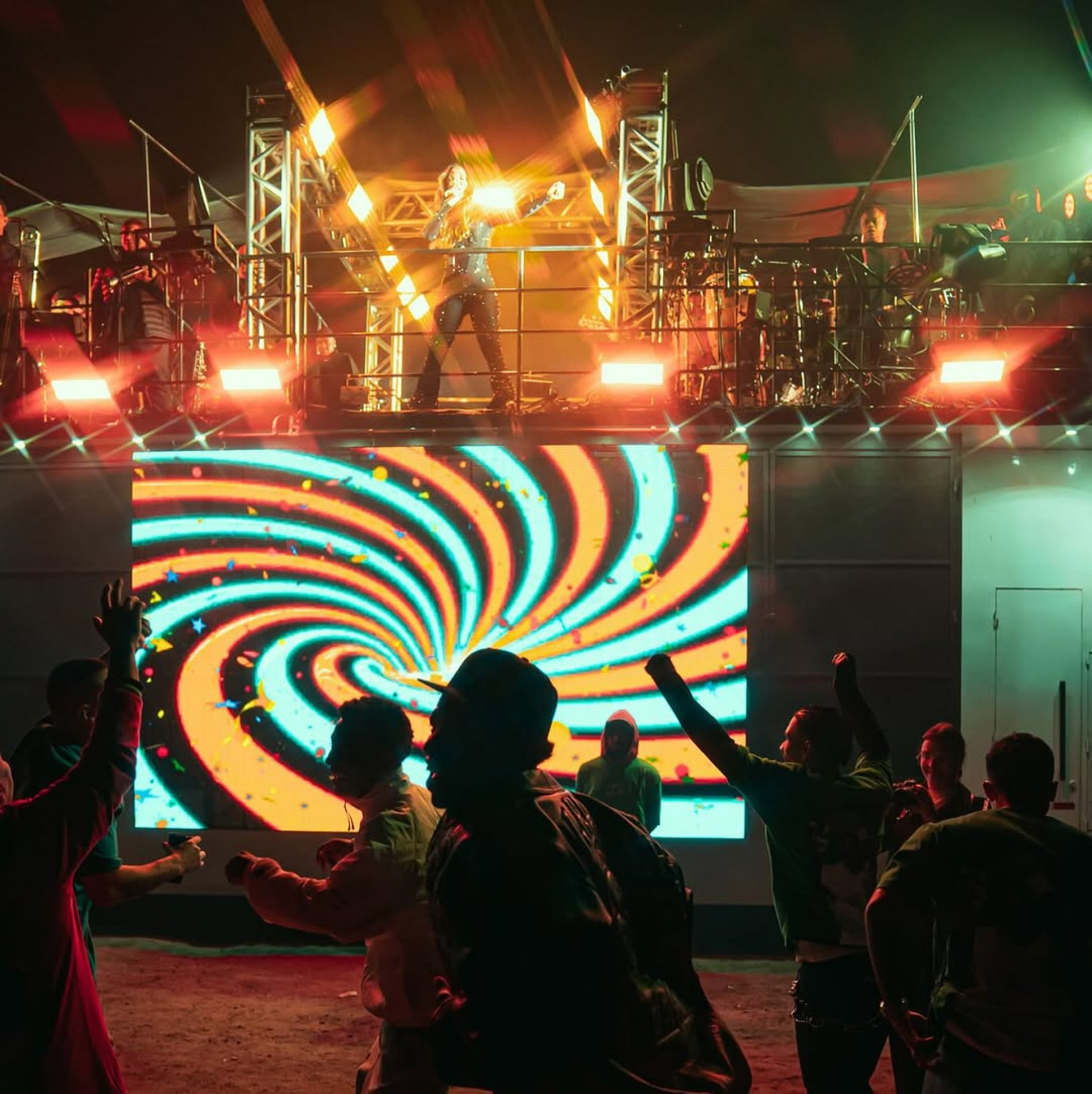 Ivete Sangalo canta na festa de 25 de Vini Jr. - Reprodução / Instagram