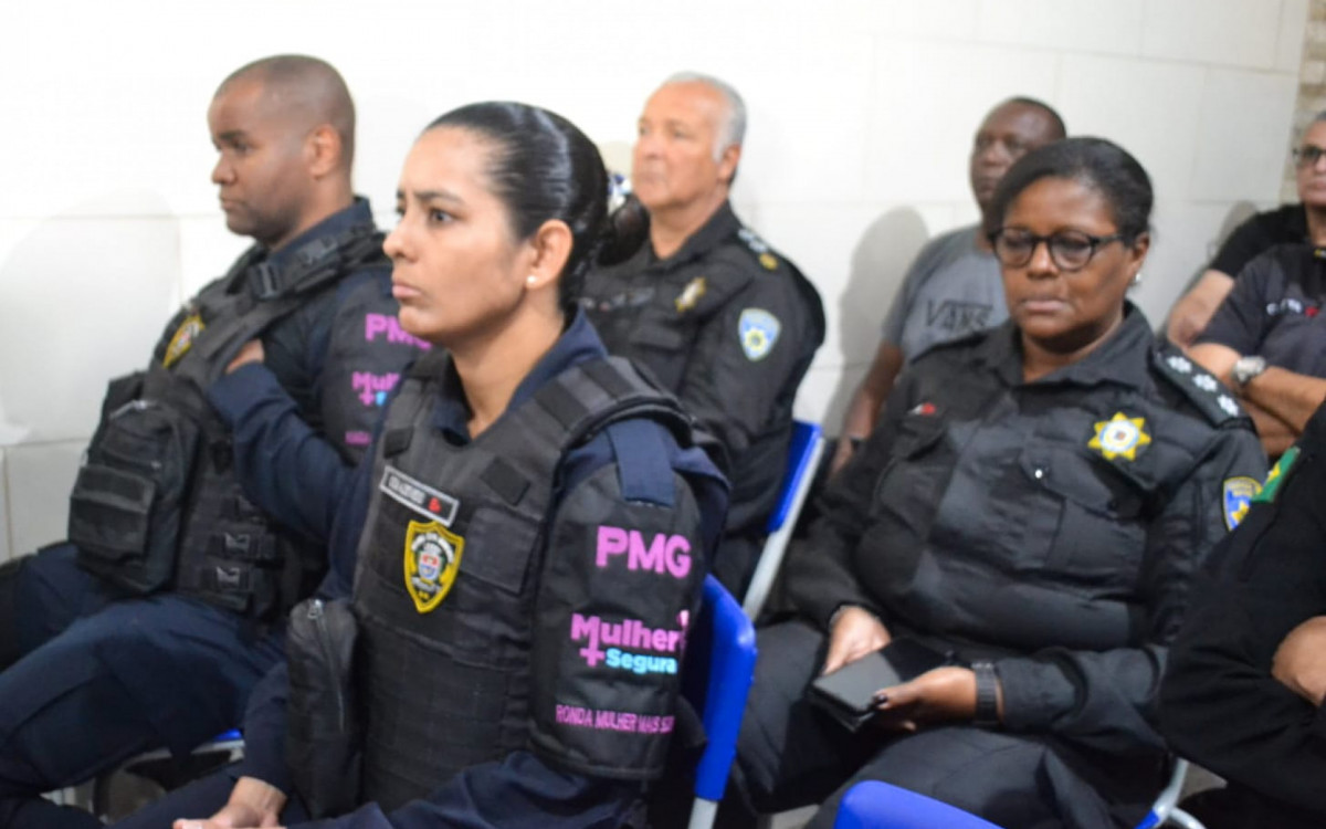A Guarda Civil Municipal de Guapimirim também participou do encontro com especialistas em defesa da mulher