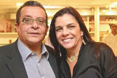 PT paga R$ 2,3 mi para quitar dívida de 11 anos com João Santana pela campanha de Dilma