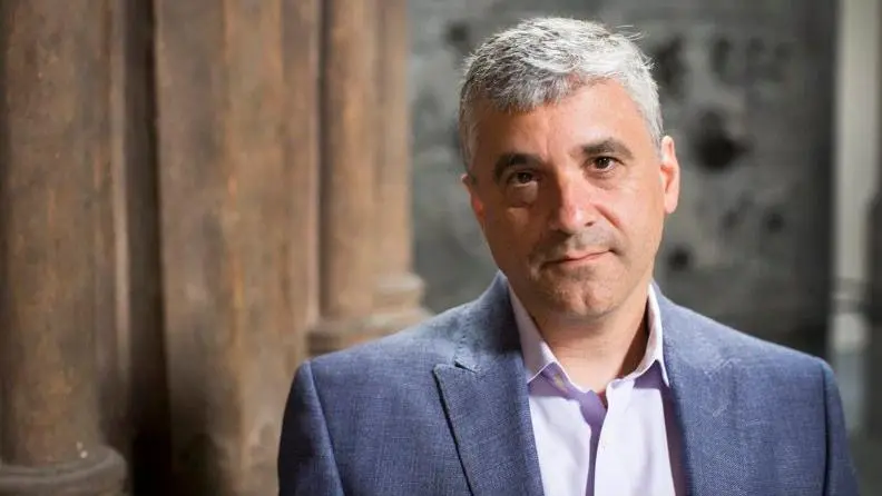 Autor de 'Como As Democracias Morrem' diz que Trump é mais autoritário que Chávez