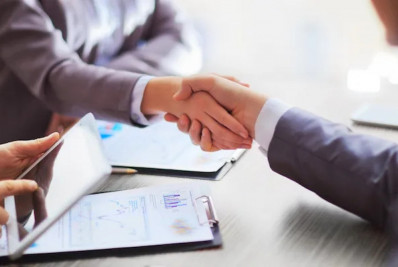 Plataforma tem mais de 2 mil vagas no setor comercial no Rio