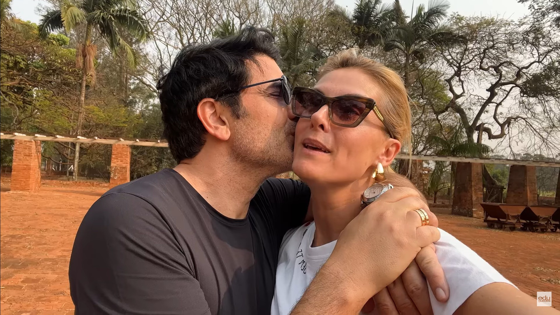 Edu Guedes relembra momentos difíceis durante internação  - Reprodução / YouTube