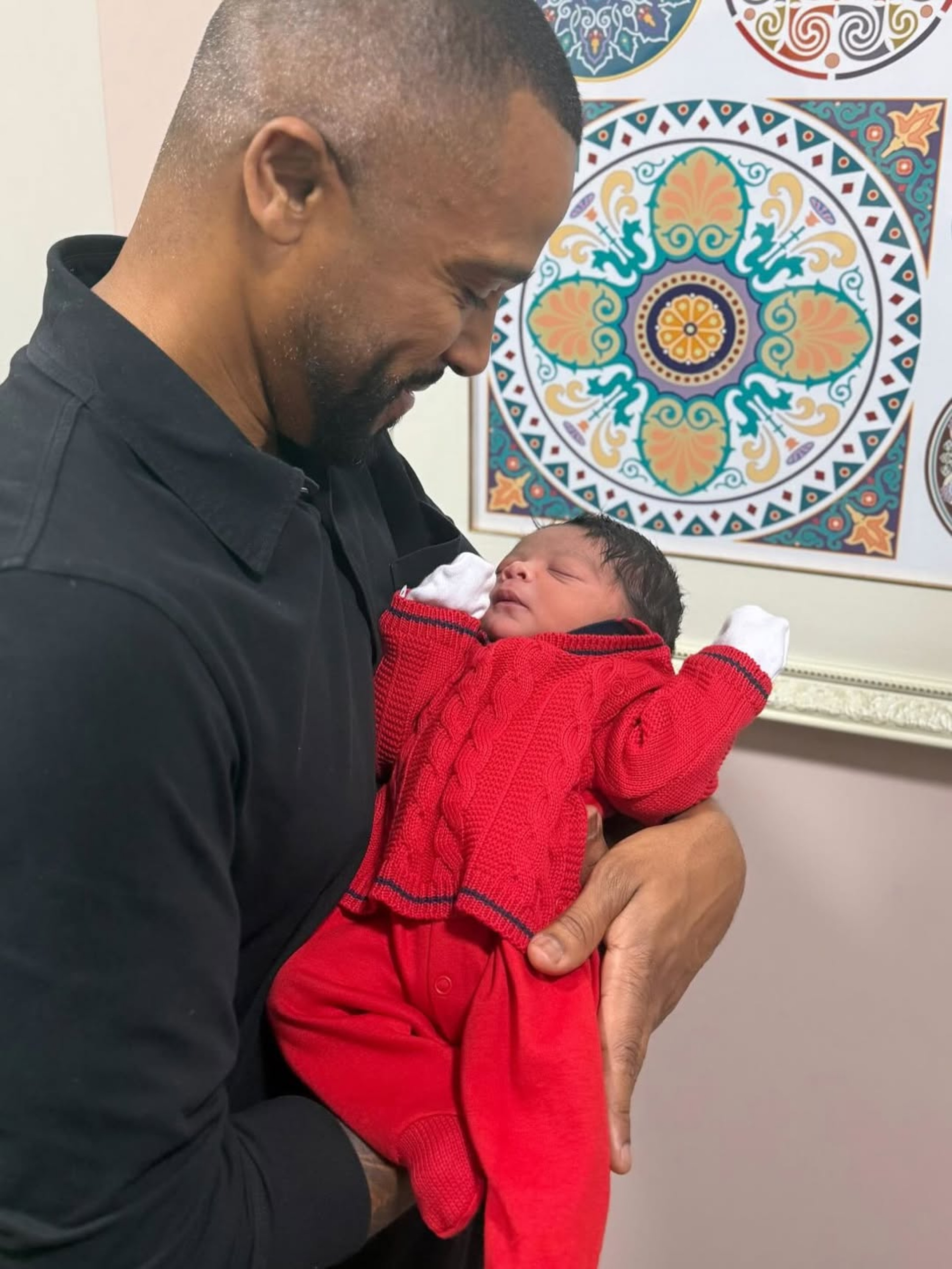 Alexandre Pires celebra o nascimento do primeiro neto, Ravi - Reprodução / Instagram