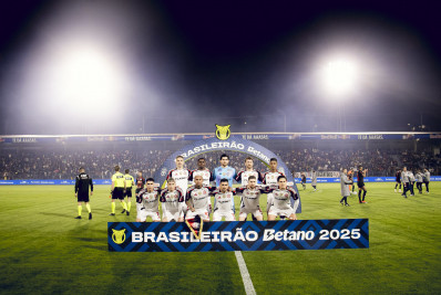 Jogadores do Flamengo comentam caso de mensagem vazada que expôs De La Cruz