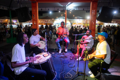 Festival Gastrosamba reúne gastronomia de rua, cervejas artesanais e muito samba