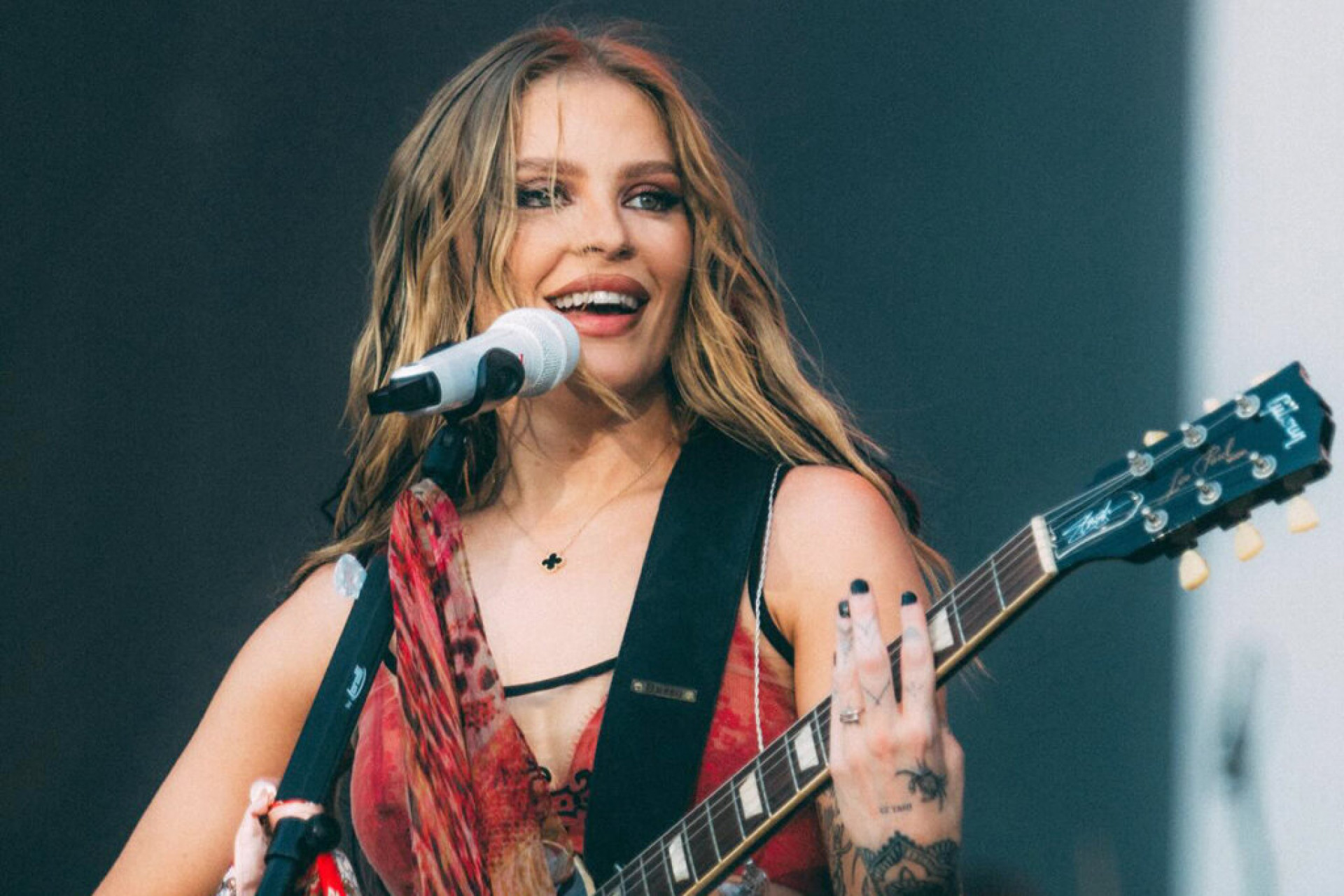 Anivers&aacute;rio de Lu&iacute;sa Sonza: as previs&otilde;es para o novo ano da cantora