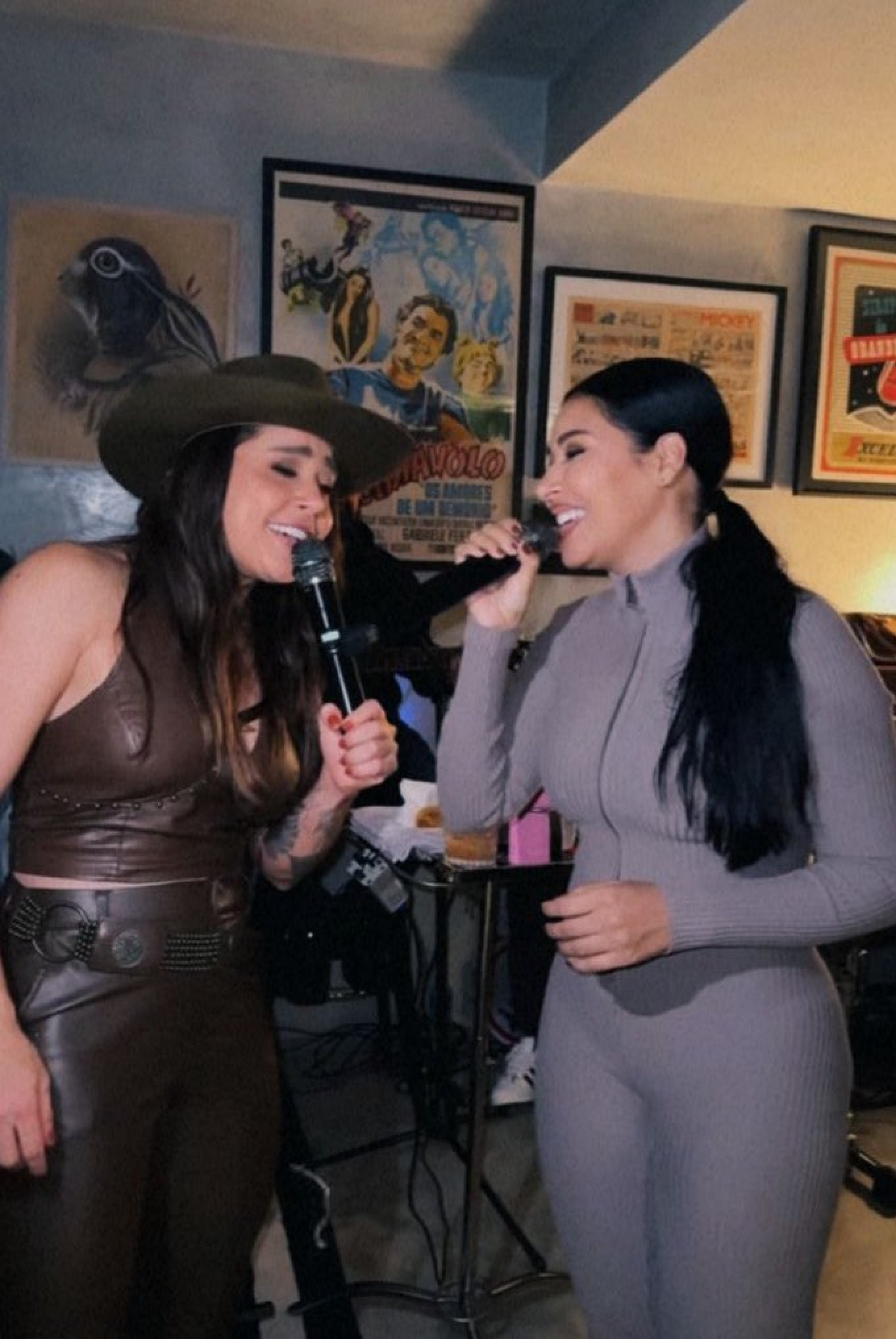 Simaria canta com Lauana Prado em festa na mansão de Carlinhos Maia - Reprodução de vídeo / X