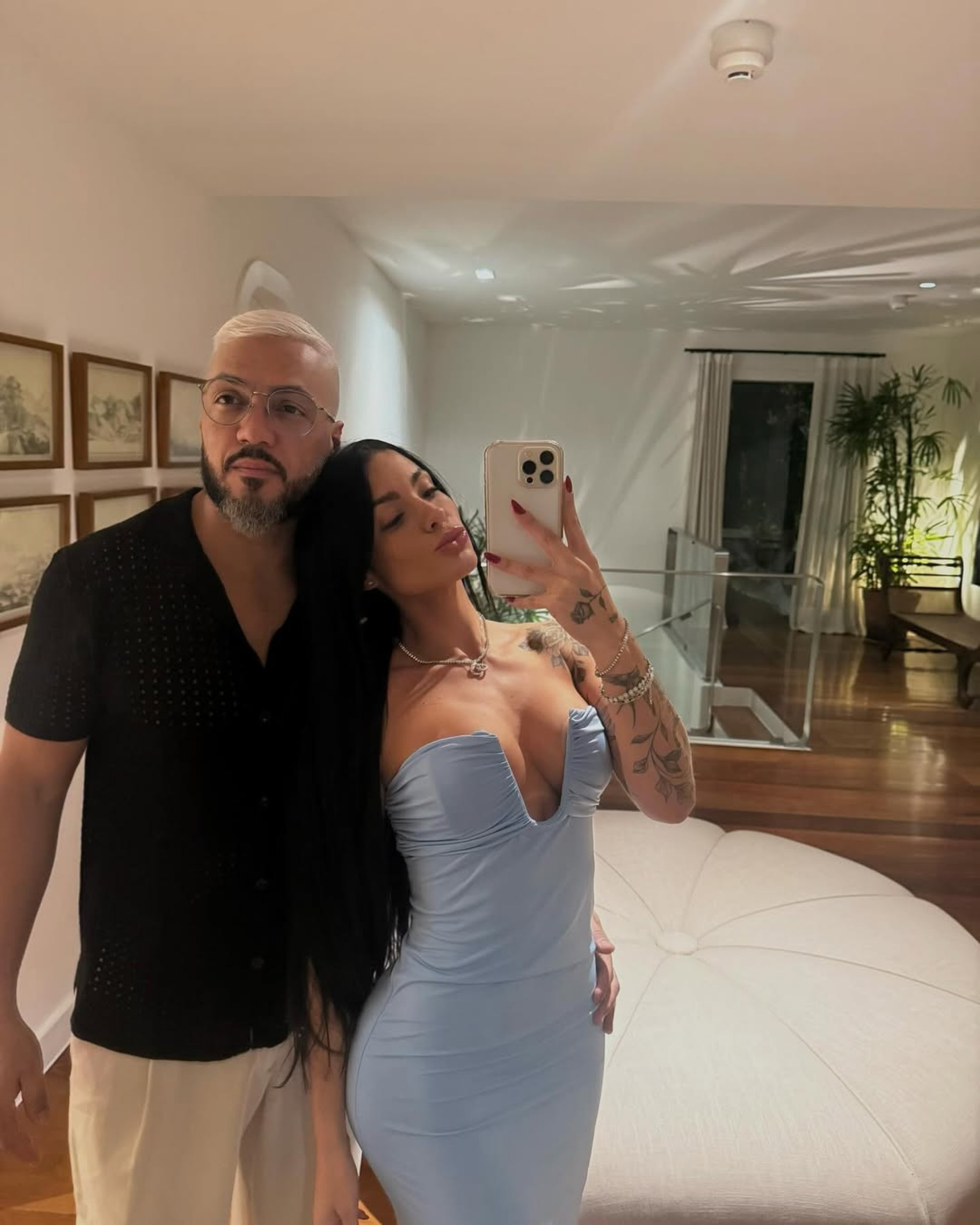 Rayane Figliuzzi namora o cantor Belo  - Reprodução/Instagram 