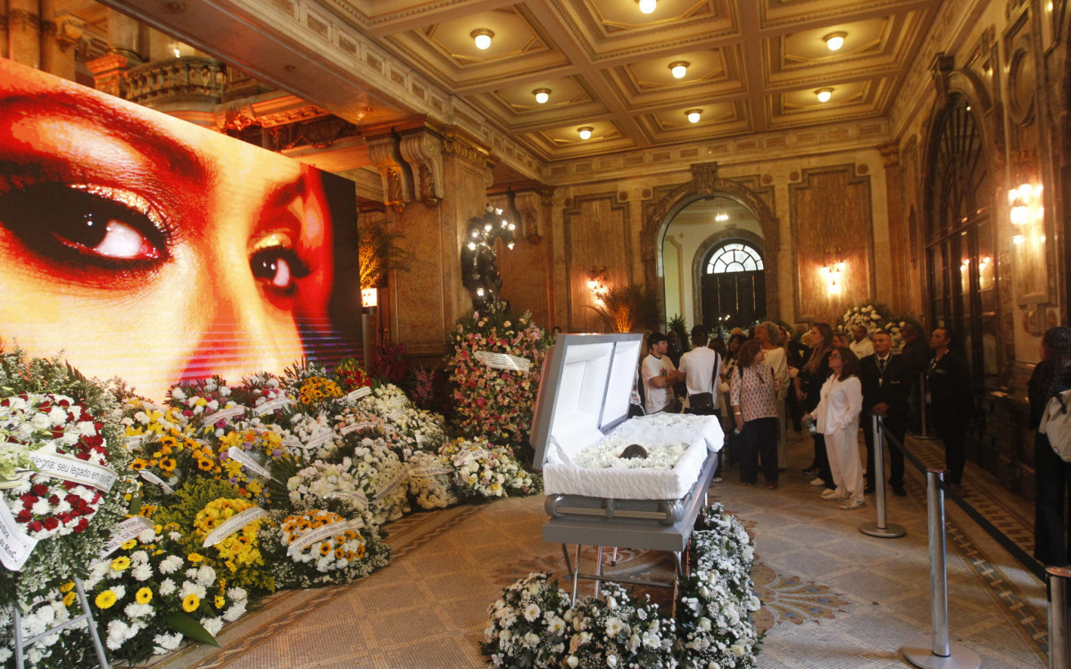 Velório de Preta Gil, no Theatro Municipal, Centro do Rio de Janeiro, nesta sexta-feira (25).