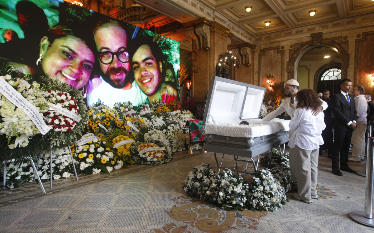 Velório de Preta Gil, no Theatro Municipal, Centro do Rio de Janeiro, nesta sexta-feira (25).
