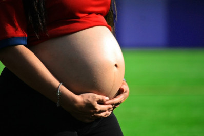 Pesquisa detecta plástico em placentas e cordões umbilicais