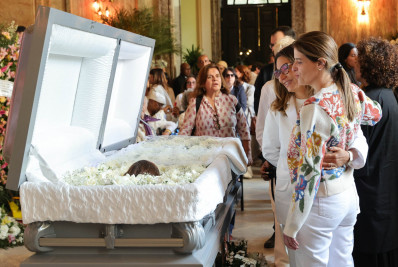 Janja e Margareth Menezes se despedem de Preta Gil