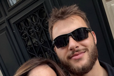 Patrícia Poeta reencontra filho e comemora primeiro show dele fora do Brasil 