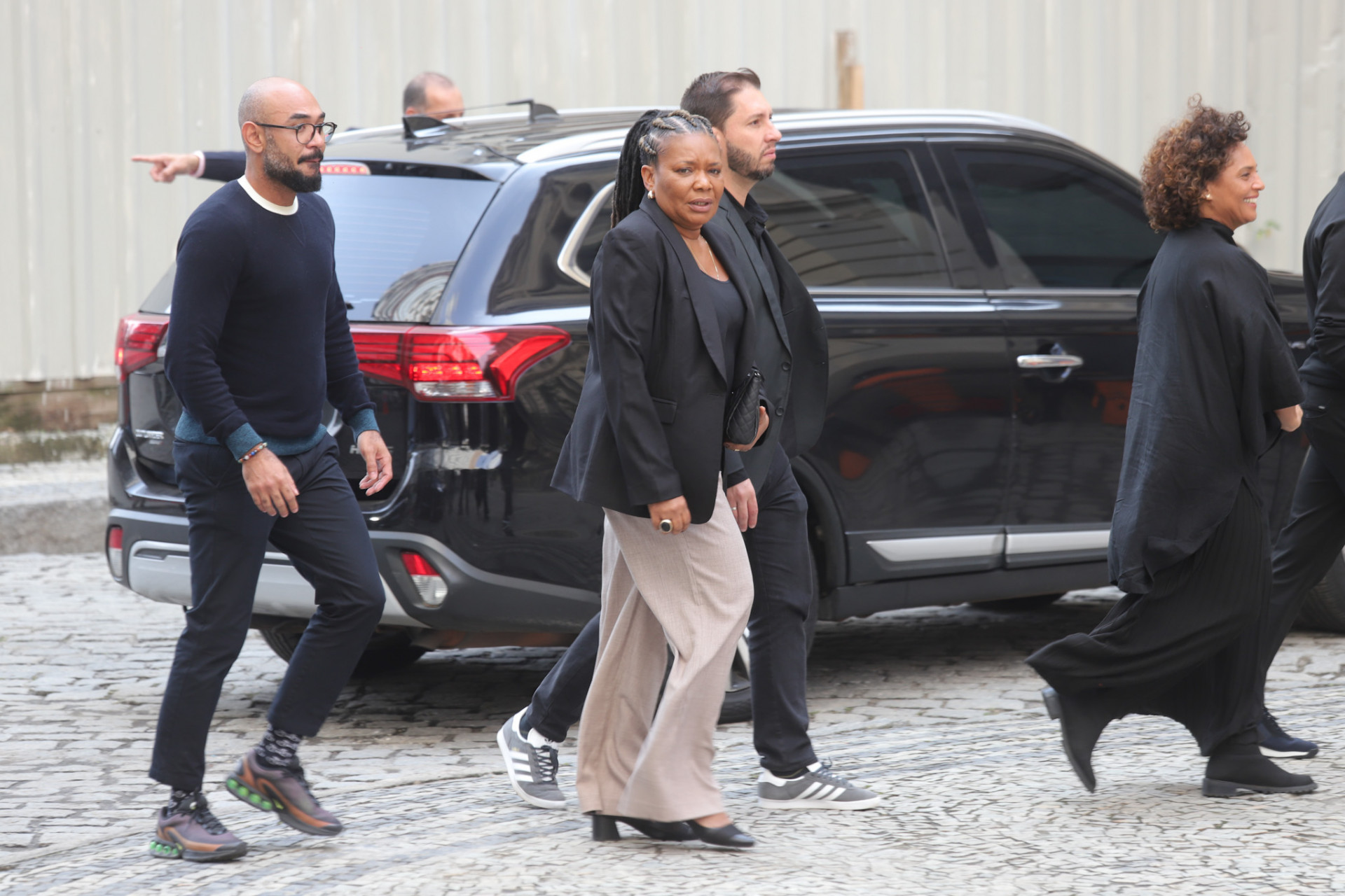  Margareth Menezes comparece ao velório de Preta Gil - Thiago Mattos / Brazil News