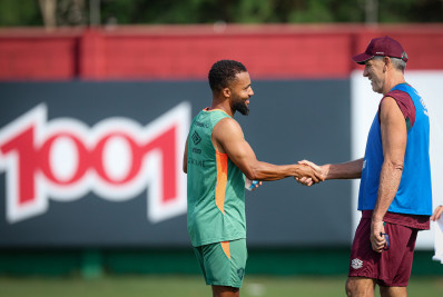 Fluminense prioriza a contratação de dois atacantes para o segundo semestre