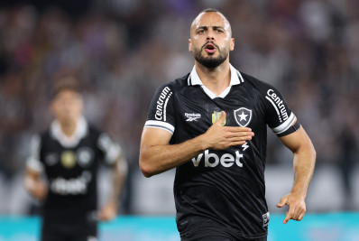 Arthur Cabral será desfalque no Botafogo para enfrentar o Mirassol