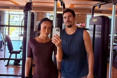 Sabrina Sato abre álbum de fotos e mostra treino ao lado de Nicolas Prattes