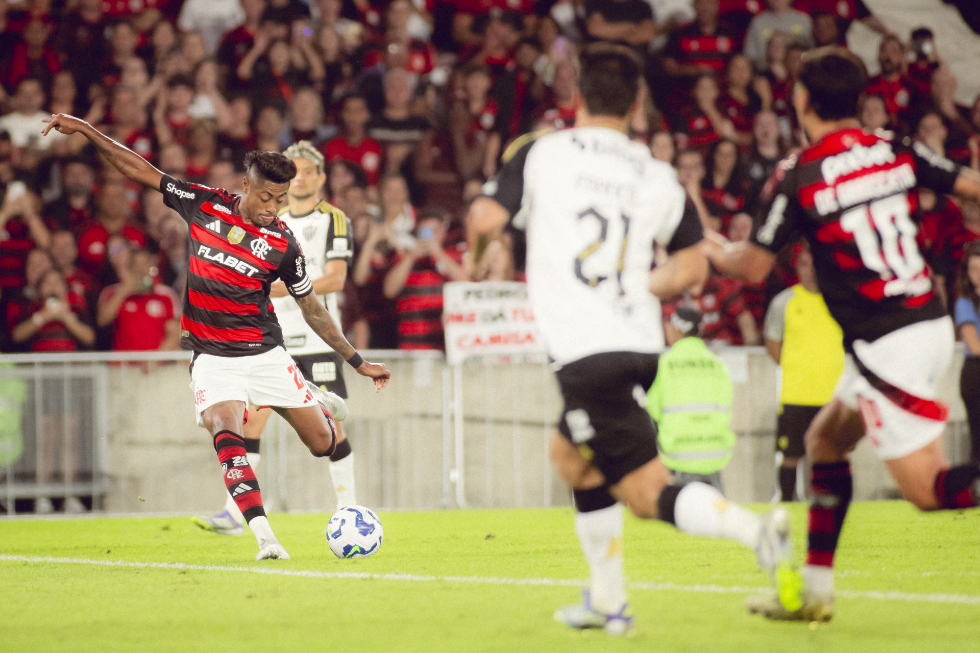 Flamengo e Atlético-MG se enfrentaram no Maracanã - Adriano Fontes/Flamengo