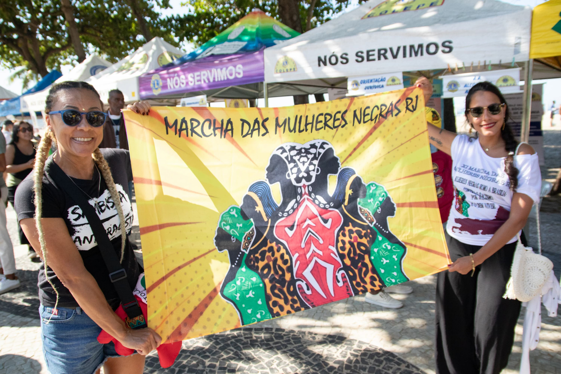 Mulheres Negras marcham em Copacabana contra o racismo, por justiça e o bem viver - Érica Martin / Agência O Dia