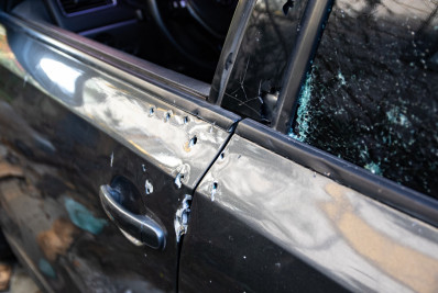 Ex-PM é baleado próximo à casa de show na Zona Oeste