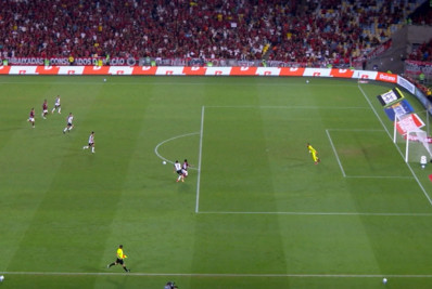 Flamengo x Atlético-MG: saiba por que Fausto Vera não foi expulso pela falta em Plata