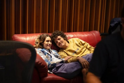 Luisa Arraes surge sorridente em clique com Chico Chico: 'Amor da minha vida'