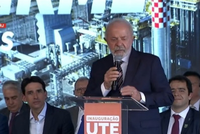Lula diz que pobre vai ter gás de graça, em inauguração de termelétrica