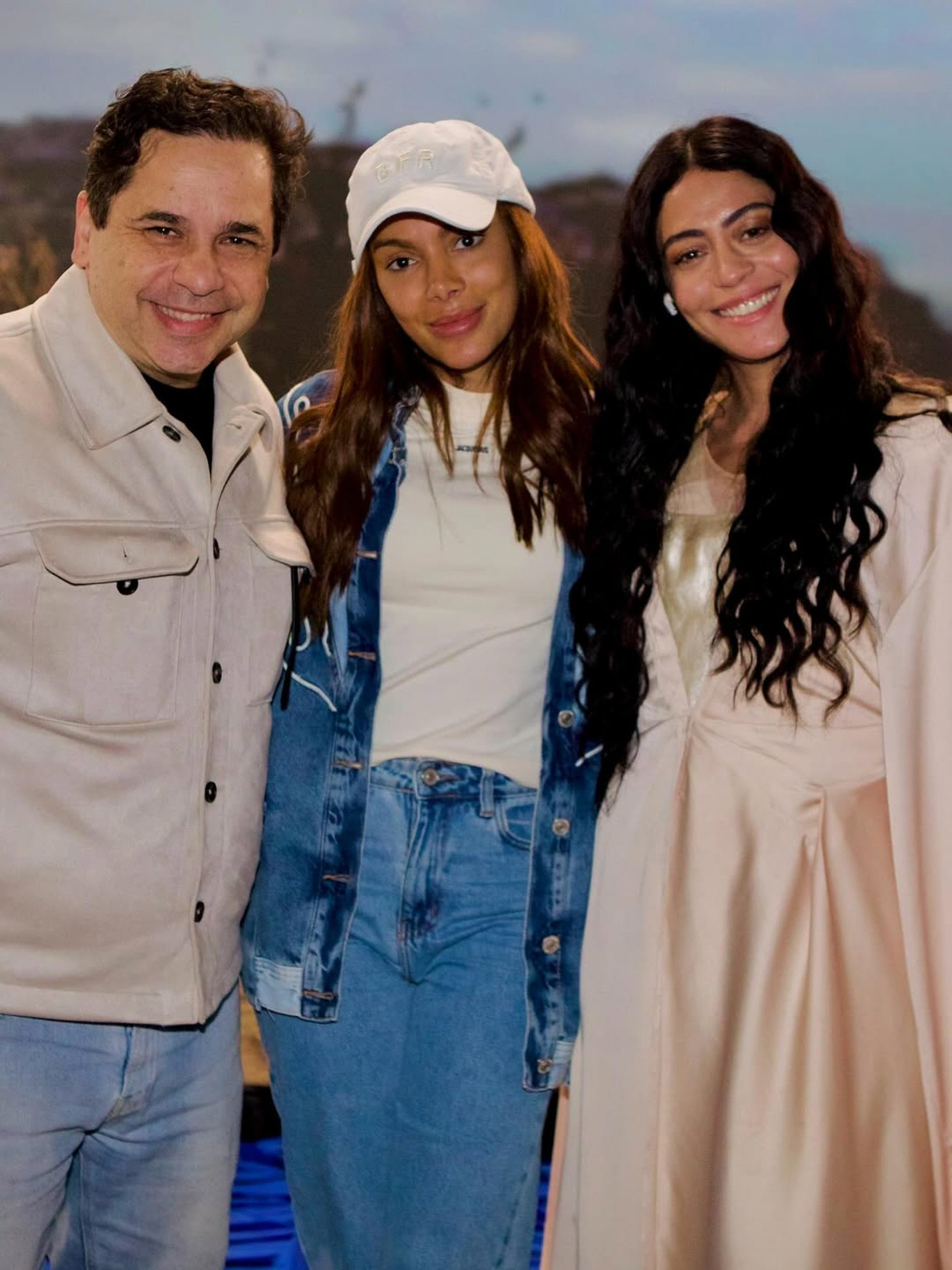Wagner de Assis, Anitta e Carol Castro  - Reprodução / Instagram