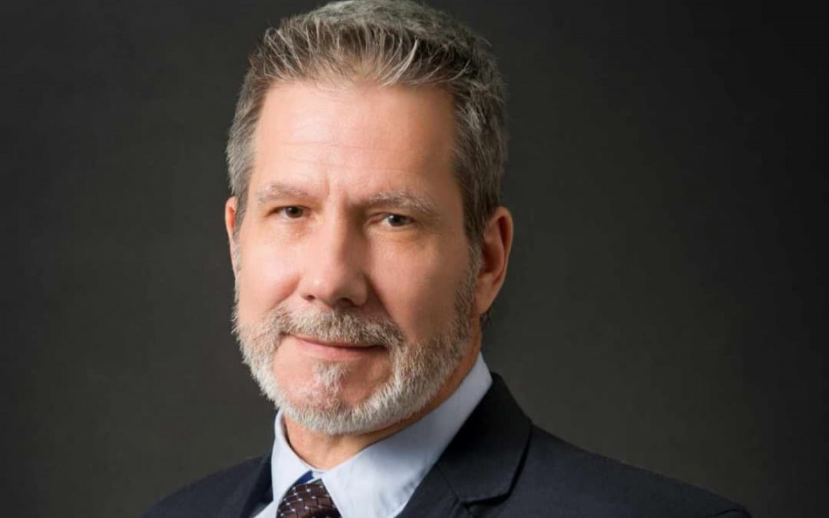 Segundo o economista Andr&eacute; Mirsky, consumidor brasileiro tenta equilibrar afeto e realidade financeira  - Divulga&ccedil;&atilde;o