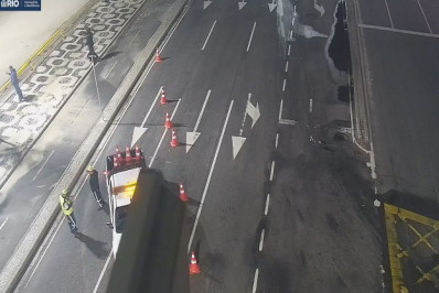 Ressaca mantém trechos da orla do Leblon e ciclovia Tim Maia interditados; veja a previsão