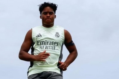 Em meio a indefinição, Endrick disputa com espanhol a camisa 9 do Real Madrid