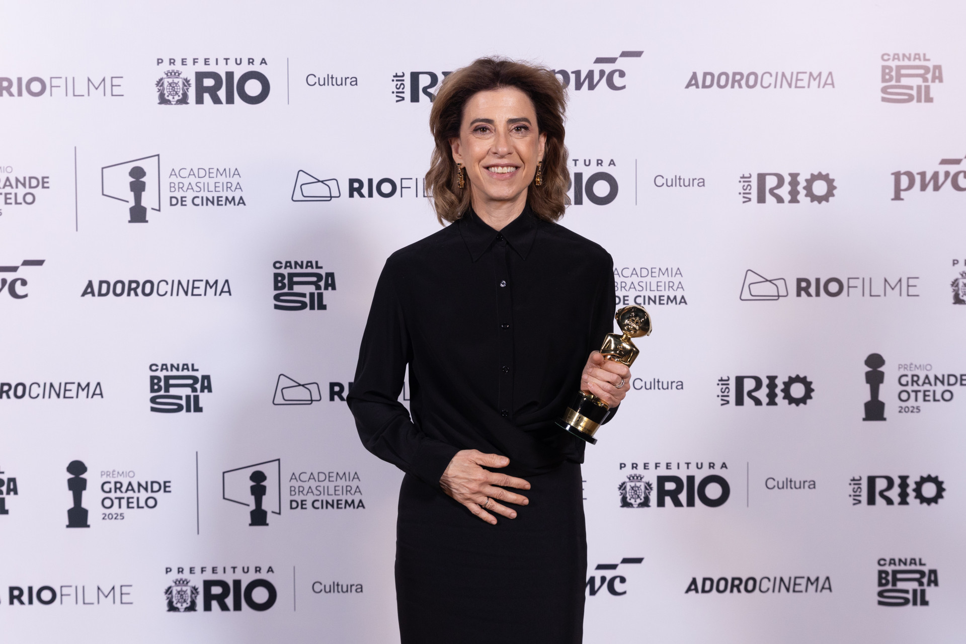 Fernanda Torres vence na categoria Melhor Atriz de Longa-Metragem - Roberto Filho / Divulgação