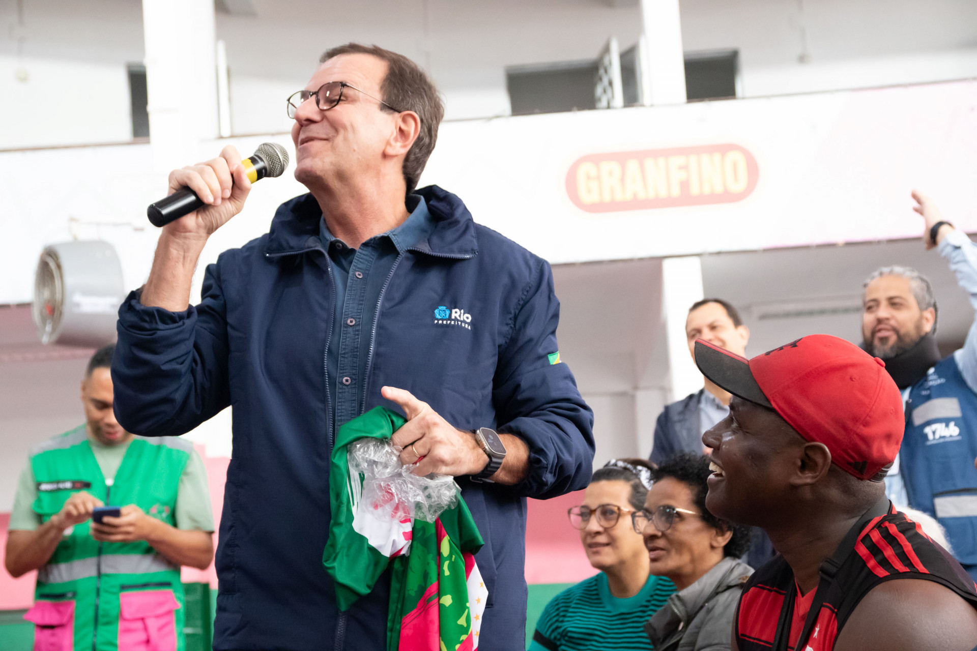 Eduardo Paes no lan&ccedil;amento de dois residenciais Minha Casa, Minha Vida na Mangueira - &Eacute;rica Martin/Ag&ecirc;ncia O Dia