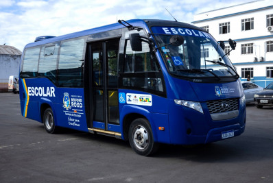 Prefeito solicita reforma de frota de ônibus escolar sucateada deixada pela antiga gestão