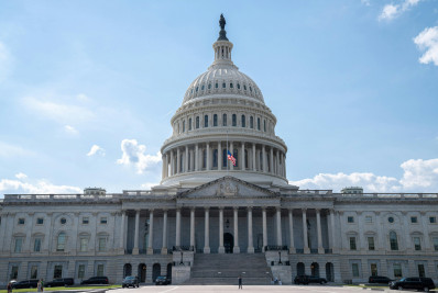 Nos EUA, democratas preparam manobra que pode forçar Senado a votar tarifas ao Brasil