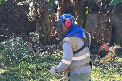 Mutirão da Secretaria de Serviços Públicos chega no bairro Santa Rosa