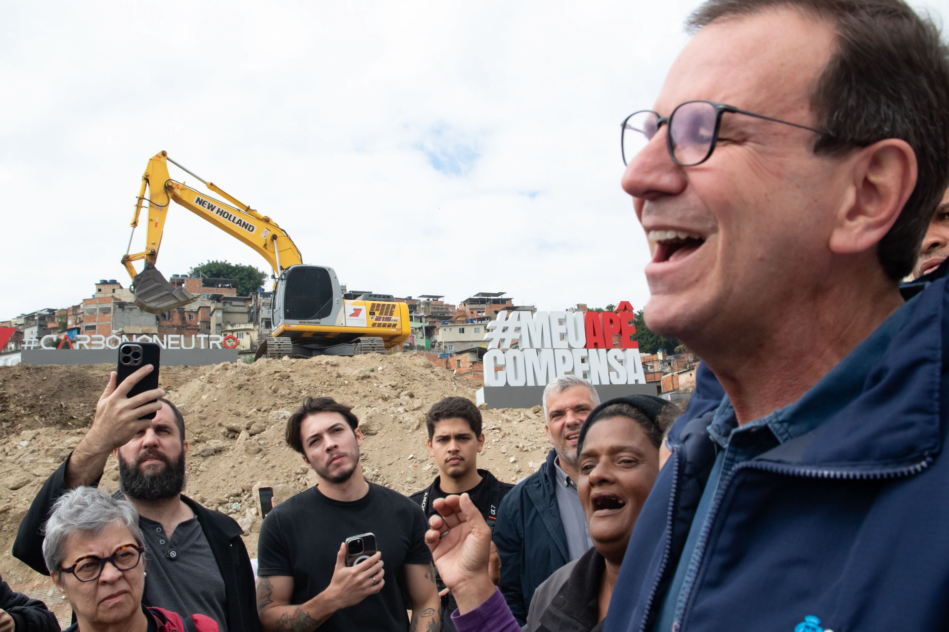 Eduardo Paes no lan&ccedil;amento de dois residenciais Minha Casa, Minha Vida na Mangueira - &Eacute;rica Martin/Ag&ecirc;ncia O Dia